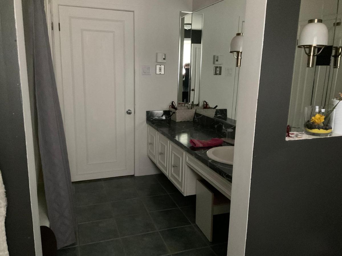B&B Aux Deux Pignons Donnacona Экстерьер фото